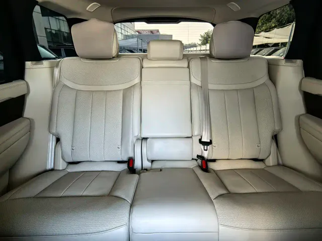 Land Rover Range Rover — Фото автомобиля 13