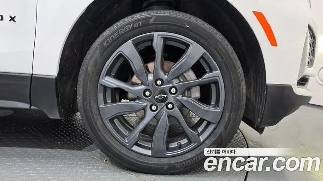 Chevrolet Equinox The Next — Фото автомобиля 6