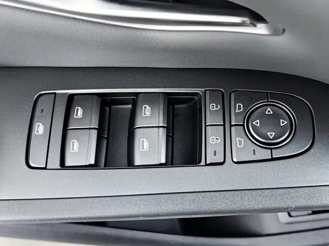 BYD Qin L — Фото автомобиля 9