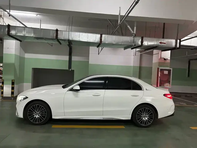 Mercedes-Benz C-Class — Фото автомобиля 6