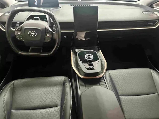 Toyota bZ3 — Фото автомобиля 12