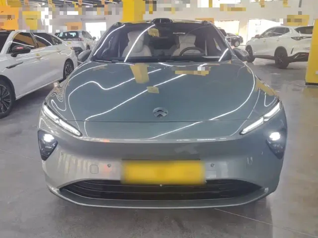 NIO NIO ET7 2022 100kWh Launch Edition — Фото автомобиля 2