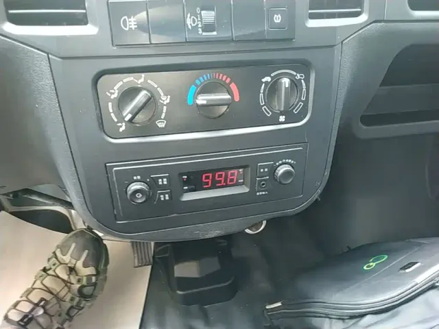 Wuling Zhiguang — Фото автомобиля 12