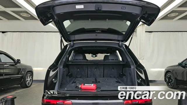 Audi Q7 55 TFSI quattro Premium — Фото автомобиля 20