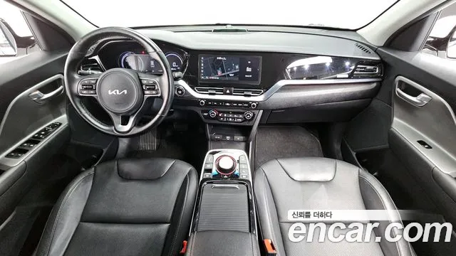 Kia Niro Niro Plus Air — Фото автомобиля 7
