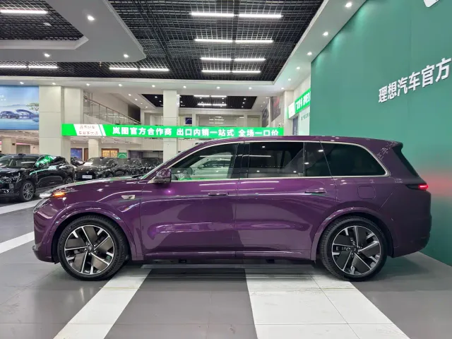 Li Auto L9 — Фото автомобиля 7