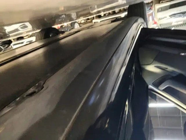 Tesla Model 3 — Фото автомобиля 21