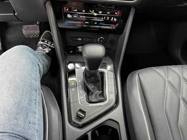 Volkswagen Tiguan L — Фото автомобиля 13