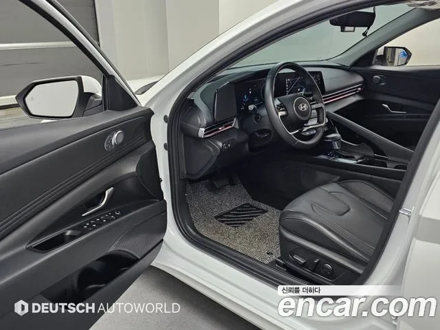 Hyundai Avante CN7 — Фото автомобиля 11