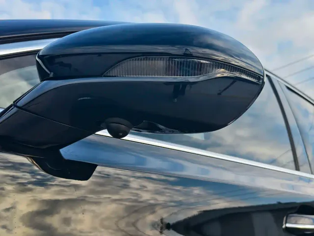 Hongqi H5 — Фото автомобиля 6