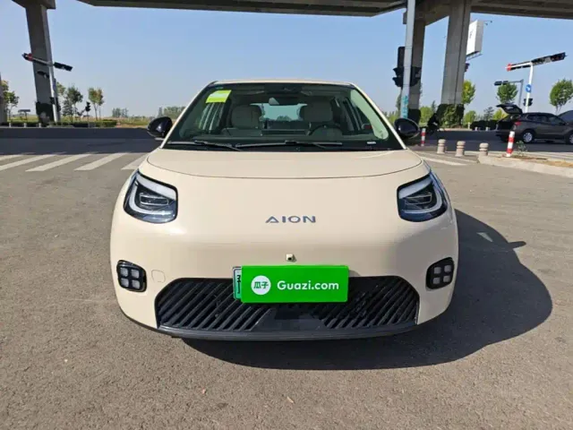 GAC Aion UT — Фото автомобиля 2