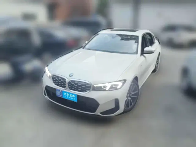 Фотография автомобиля — BMW 3 Series