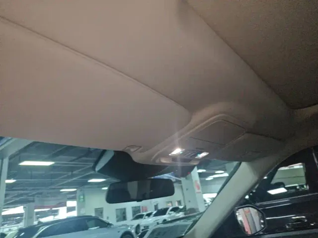 Ford Explorer — Фото автомобиля 17
