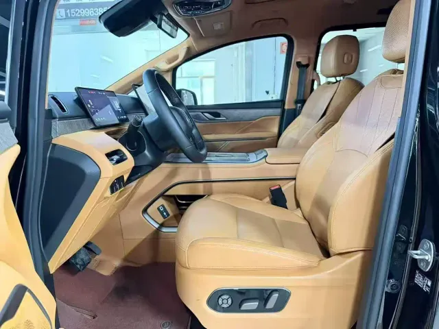 Wey Alpine — Фото автомобиля 4