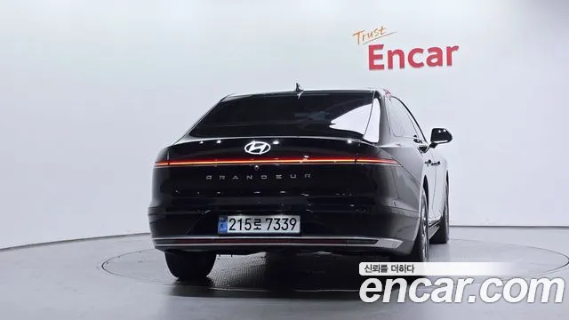 Hyundai Grandeur GN7 — Фото автомобиля 4