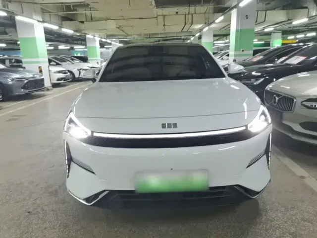 Geely Galaxy L6 — Фото автомобиля 2