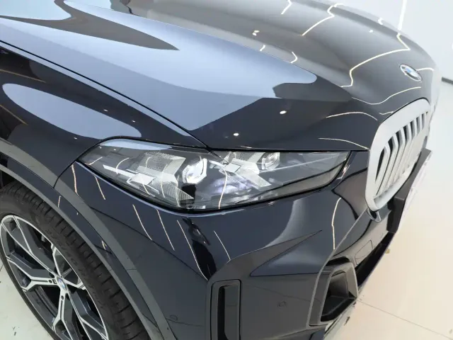 BMW X5 — Фото автомобиля 9