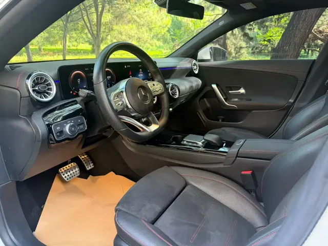Mercedes-Benz CLA-Class — Фото автомобиля 4