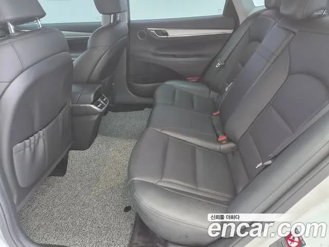 Hyundai Grandeur New — Фото автомобиля 8