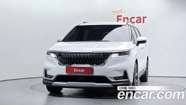 Kia Canival Carnival 4 поколение 9 мест Prestige — Фото автомобиля 2