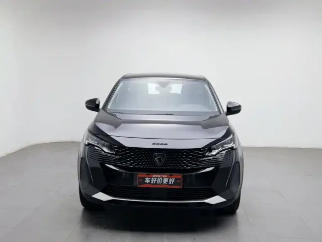 Peugeot 5008 — Фото автомобиля 3