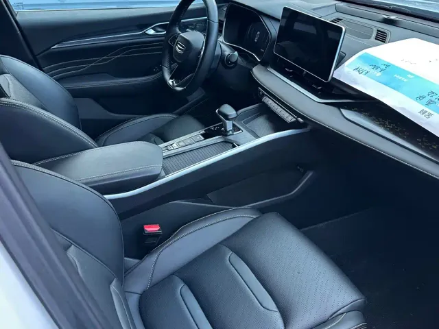 Geely Xingrui — Фото автомобиля 8