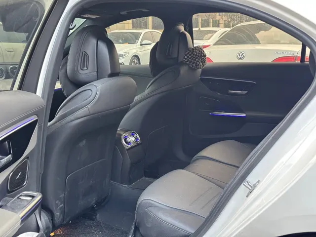 Mercedes-Benz C-Class — Фото автомобиля 6
