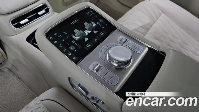 Genesis G90 Бензин 3.5 турбо AWD — Фото автомобиля 17