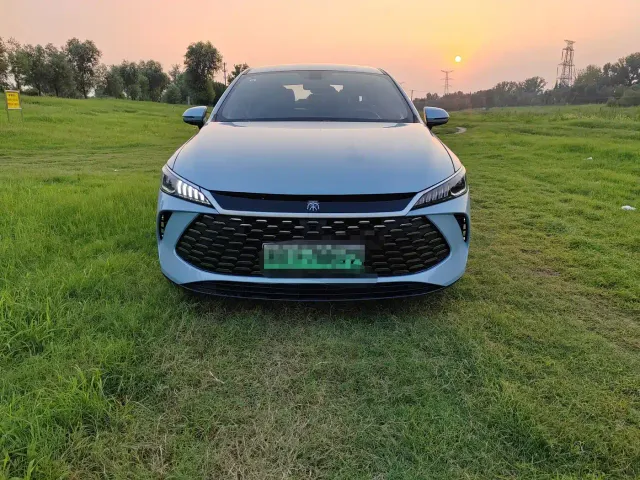 BYD Qin PLUS — Фото автомобиля 2