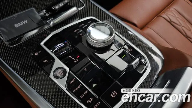 BMW X7 xDrive 40d M Sport 7 мест — Фото автомобиля 7
