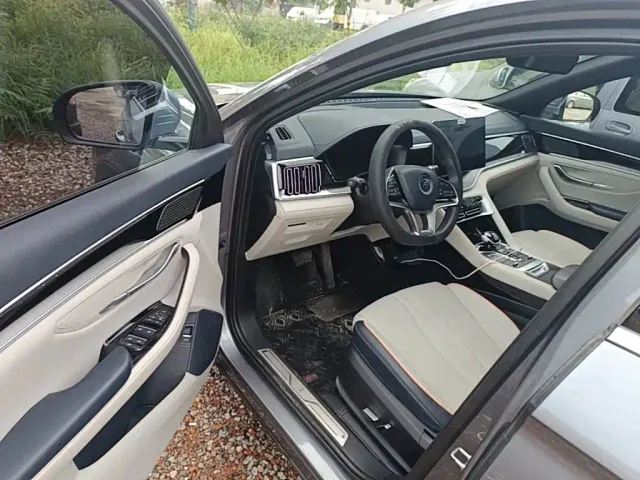BYD Song PLUS — Фото автомобиля 15