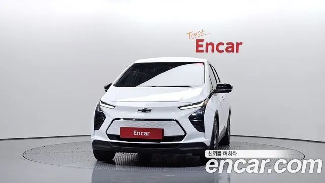 Chevrolet Bolt EV New — Фото автомобиля 3