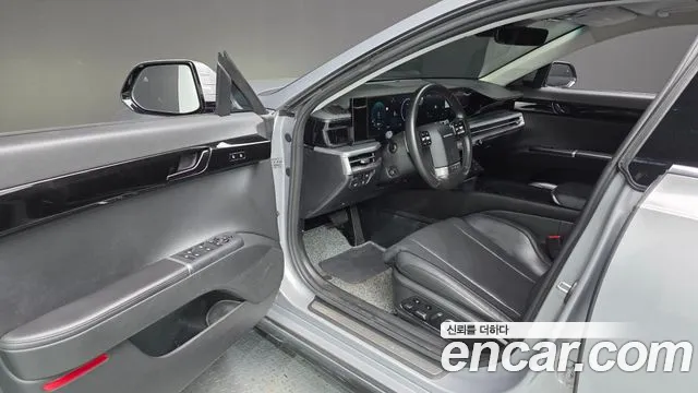 Hyundai Grandeur GN7 — Фото автомобиля 10