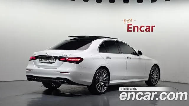 Mercedes-Benz E-Class W213 — Фото автомобиля 2