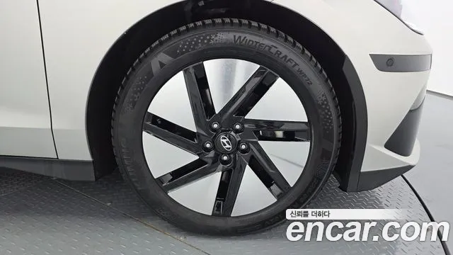 Hyundai Ioniq 6 — Фото автомобиля 6