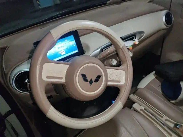 Wuling Hongguang Mini EV — Фото автомобиля 6