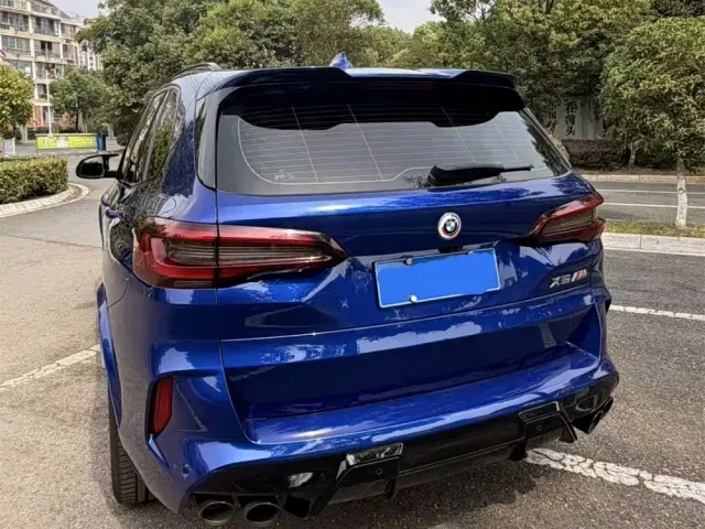 BMW X5 M — Фото автомобиля 11
