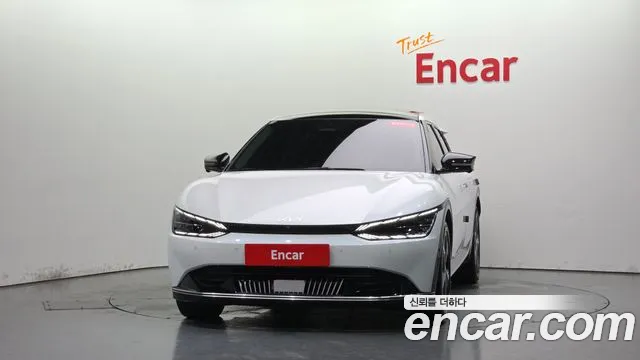 Kia EV6 — Фото автомобиля 2