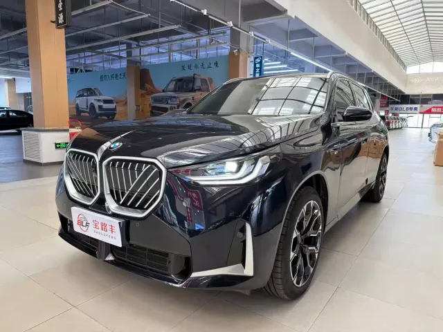 Фотография автомобиля — BMW X3