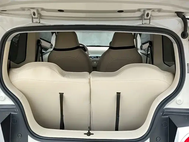 Wuling Hongguang Mini EV — Фото автомобиля 18