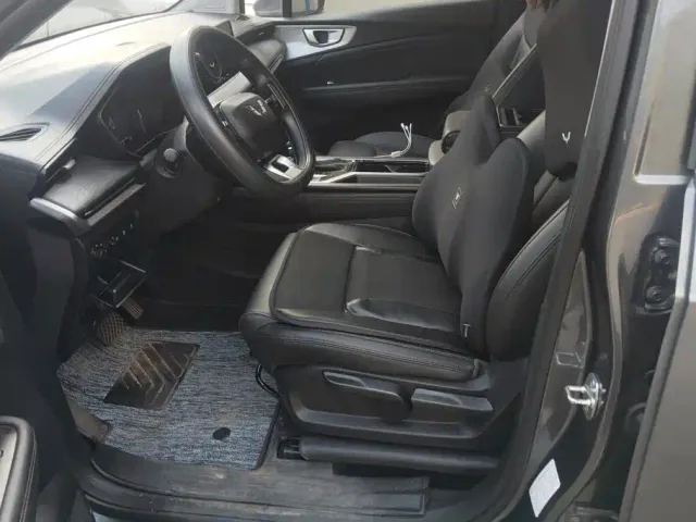 Wuling Jiachen — Фото автомобиля 9