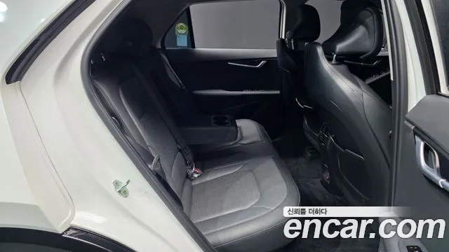 Kia Niro The All New Niro Signature — Фото автомобиля 12