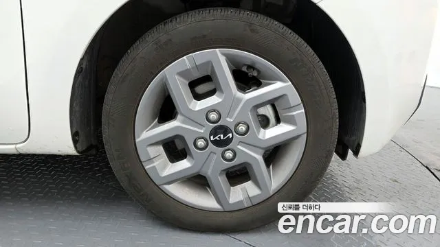 Kia RAY Новый Kia Ray Prestige — Фото автомобиля 5