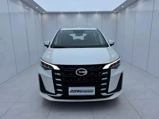 GAC Trumpchi M6 — Фото автомобиля 2
