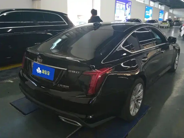 Cadillac CT5 — Фото автомобиля 3
