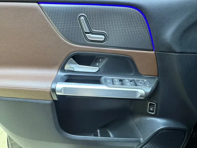 Mercedes-Benz GLB-Class — Фото автомобиля 18