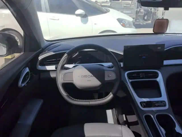 Geely Starry Wish — Фото автомобиля 10
