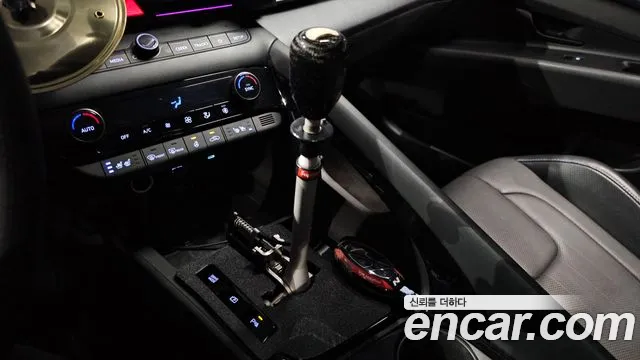 Hyundai Avante CN7 — Фото автомобиля 9