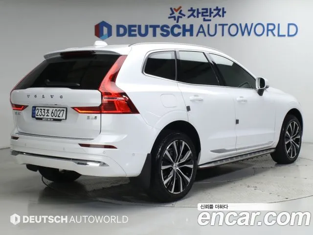 Volvo XC60 2nd Gen — Фото автомобиля 2