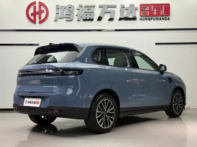 Leapmotor B10 — Фото автомобиля 4